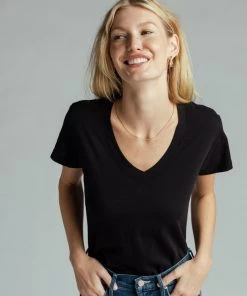 The Perfect White Tee Hendrix Tee - True Black