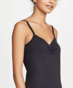 AMO Scallop Knit Cami - Vintage Black