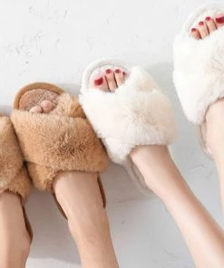 Driftwoo Cross Band Fluffy Slippers - Ivory