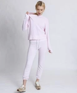 The Perfect White Tee Freddie - Rose Quartz Clothing