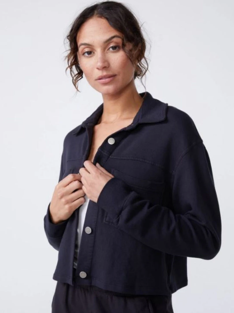 Monrow Cropped Trucker Jacket - Faded Black 7 Monrow Cropped Trucker Jacket - Faded Black