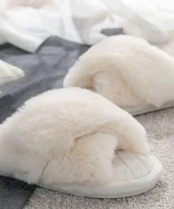 Driftwoo Cross Band Fluffy Slippers - Ivory