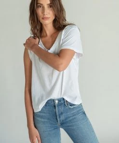 The Perfect White Tee Hendrix Tee - White