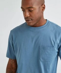 RicherPoorer Clothing Men's Crew Pocket Tee - Blue Mirage