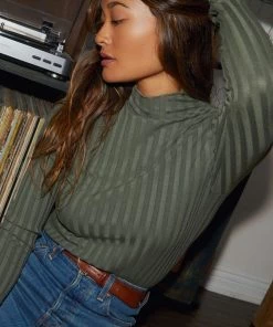 Nation LTD Aime Turtleneck - Willow