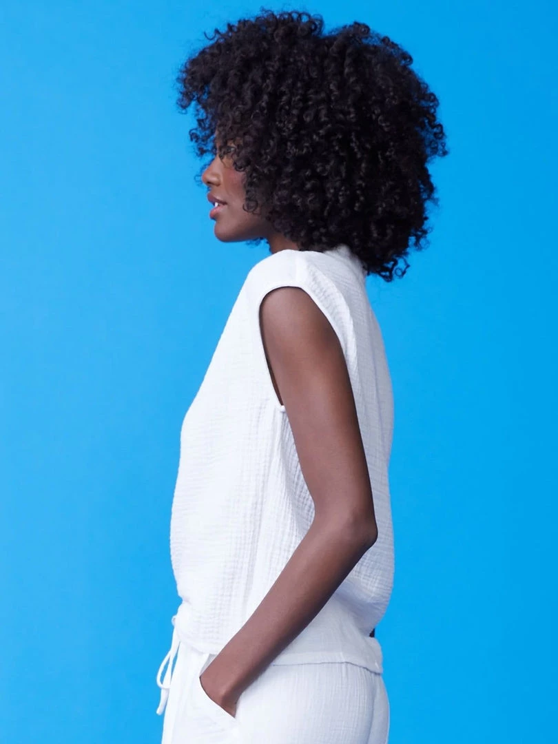 Monrow Clothing Gauze Sleeveless Top 4 Monrow Clothing Gauze Sleeveless Top