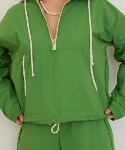 Donni Clothing Nylon Pullover