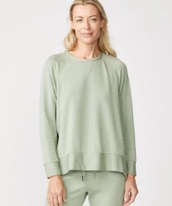 Stateside Softest Fleece Raglan Side Slit - Tea 8 Stateside Softest Fleece Raglan Side Slit - Tea