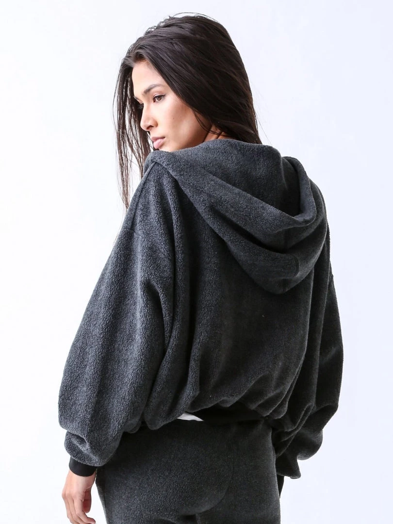 Electric & Rose Estelle Sherpa Bomber - Onyx Clothing 6 Electric & Rose Estelle Sherpa Bomber - Onyx Clothing