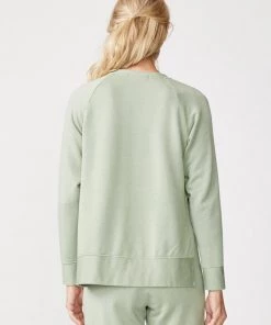 Stateside Softest Fleece Raglan Side Slit - Tea 9 Stateside Softest Fleece Raglan Side Slit - Tea