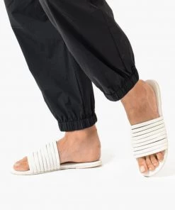 Tkees Caro Cream Accessories