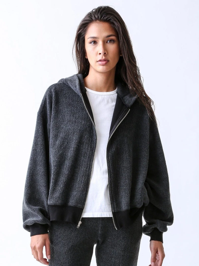 Electric & Rose Estelle Sherpa Bomber - Onyx Clothing 3 Electric & Rose Estelle Sherpa Bomber - Onyx Clothing