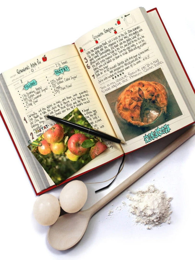 Suck UK My Family Cook Book - Black Accessories 5 Suck UK My Family Cook Book - Black Accessories