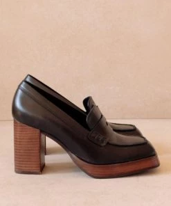 Alohas Busy Black Loafer