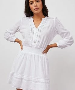 Rails Jasmine - White Lace