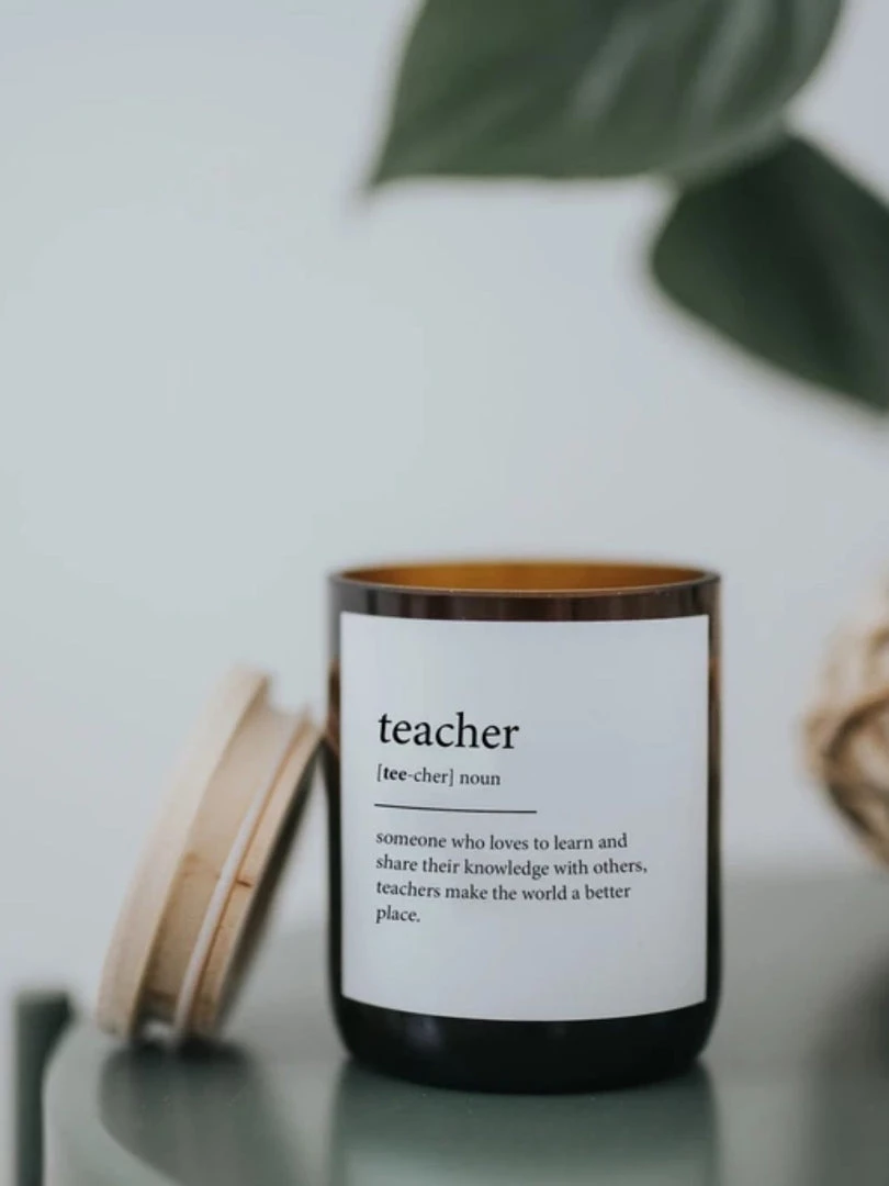 The Commonfolk Home & Gift Teacher Dictionary Candle - Hudson Valley 4 The Commonfolk Home & Gift Teacher Dictionary Candle - Hudson Valley